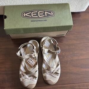 Keen footwear kira ankle straps